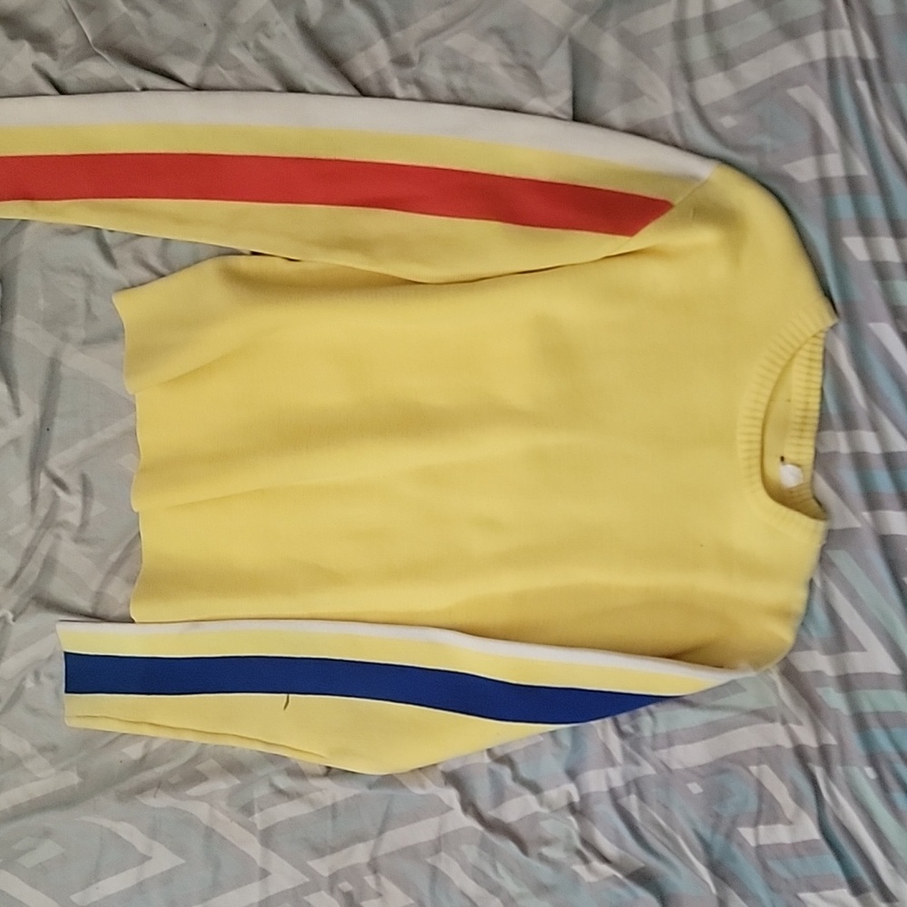 80s sweater vibes